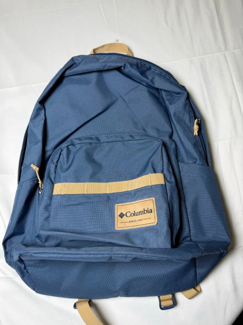 NWT Columbia Unisex Zigzag II 22L Backpack, Dark Mountain, One Size